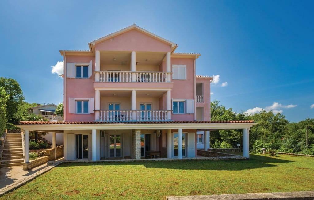 Vila Casia Добринь Экстерьер фото